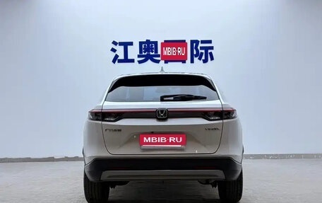 Honda Vezel, 2023 год, 1 650 000 рублей, 19 фотография