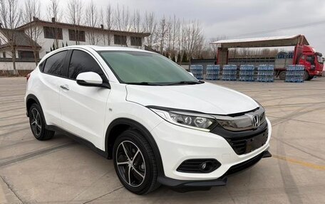 Honda Vezel, 2022 год, 1 235 000 рублей, 3 фотография