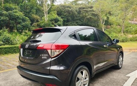 Honda Vezel, 2022 год, 1 266 000 рублей, 6 фотография