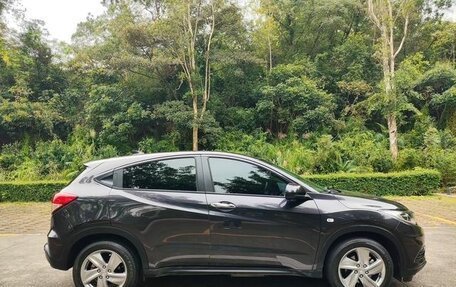 Honda Vezel, 2022 год, 1 266 000 рублей, 7 фотография