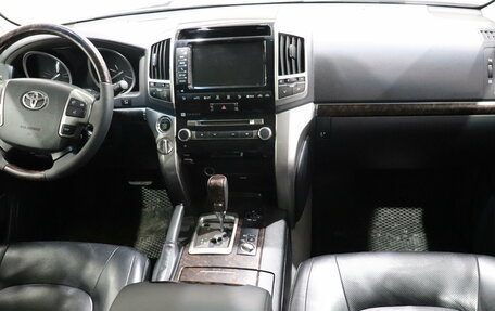 Toyota Land Cruiser 200, 2014 год, 4 700 000 рублей, 13 фотография