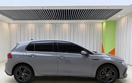 Volkswagen Golf VIII, 2022 год, 1 500 000 рублей, 4 фотография