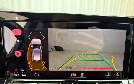 Volkswagen Golf VIII, 2022 год, 1 500 000 рублей, 20 фотография