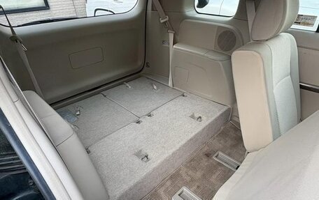 Toyota ISis I, 2011 год, 893 000 рублей, 26 фотография