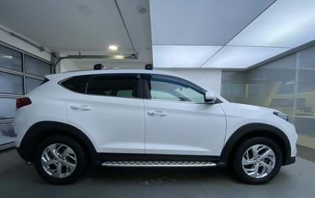 Hyundai Tucson III, 2016 год, 1 799 000 рублей, 5 фотография
