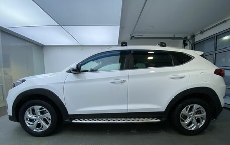 Hyundai Tucson III, 2016 год, 1 799 000 рублей, 10 фотография