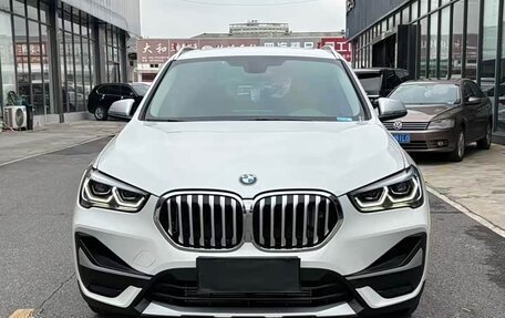 BMW X1, 2022 год, 2 600 000 рублей, 2 фотография