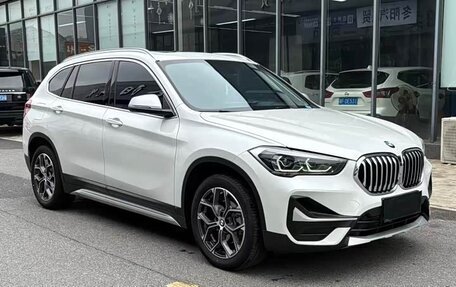 BMW X1, 2022 год, 2 600 000 рублей, 3 фотография
