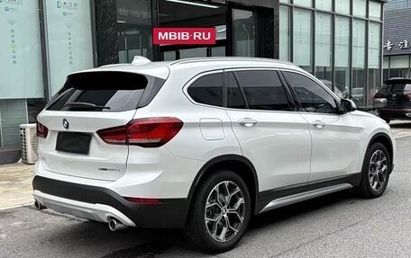 BMW X1, 2022 год, 2 600 000 рублей, 6 фотография