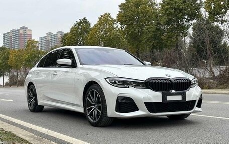 BMW 3 серия, 2022 год, 2 641 000 рублей, 1 фотография