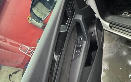 Audi Q5, 2018 год, 4 285 000 рублей, 10 фотография
