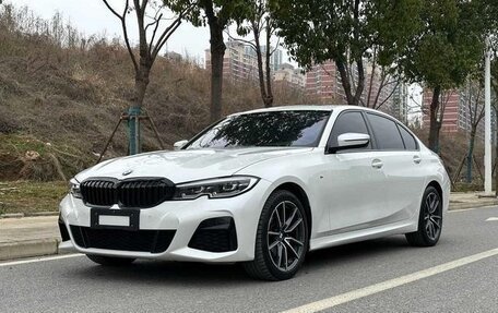 BMW 3 серия, 2022 год, 2 641 000 рублей, 3 фотография