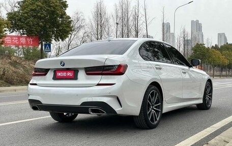 BMW 3 серия, 2022 год, 2 641 000 рублей, 4 фотография
