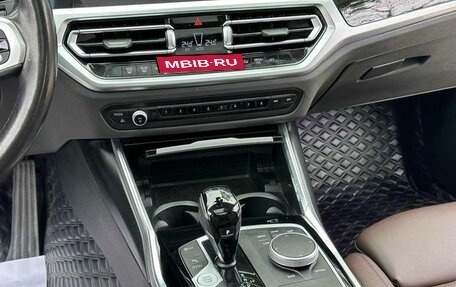 BMW 3 серия, 2022 год, 2 641 000 рублей, 15 фотография