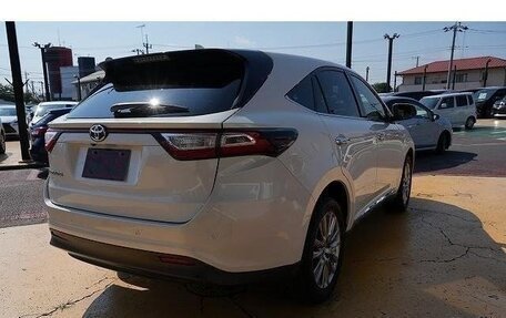 Toyota Harrier, 2017 год, 2 400 000 рублей, 9 фотография