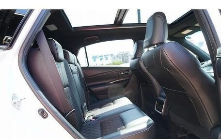 Toyota Harrier, 2017 год, 2 400 000 рублей, 16 фотография