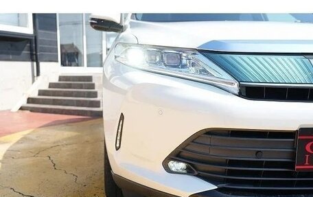 Toyota Harrier, 2017 год, 2 400 000 рублей, 24 фотография