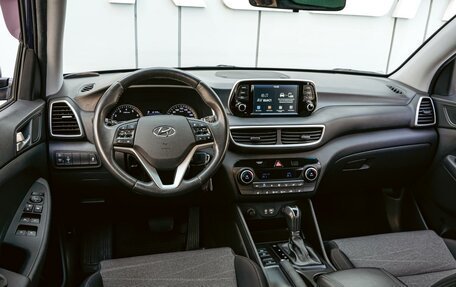 Hyundai Tucson III, 2018 год, 2 300 000 рублей, 6 фотография