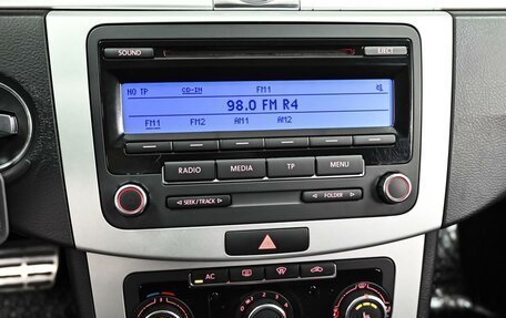 Volkswagen Passat B7, 2011 год, 919 000 рублей, 14 фотография