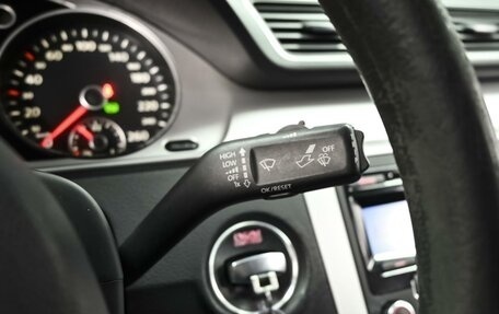 Volkswagen Passat B7, 2011 год, 919 000 рублей, 17 фотография