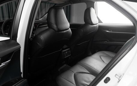 Toyota Camry, 2022 год, 4 135 000 рублей, 17 фотография