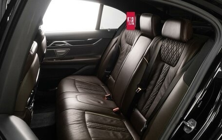 BMW 7 серия, 2020 год, 6 299 000 рублей, 19 фотография