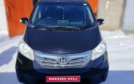 Honda Freed I, 2012 год, 950 000 рублей, 1 фотография