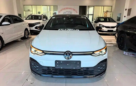 Volkswagen Golf VIII, 2023 год, 1 950 178 рублей, 2 фотография