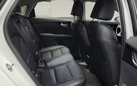 KIA K3, 2023 год, 1 790 000 рублей, 15 фотография