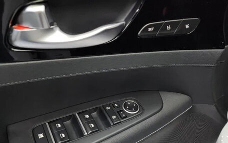 KIA K3, 2023 год, 1 790 000 рублей, 13 фотография