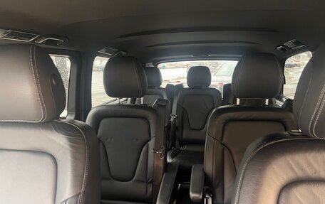 Mercedes-Benz V-Класс, 2020 год, 5 500 000 рублей, 16 фотография