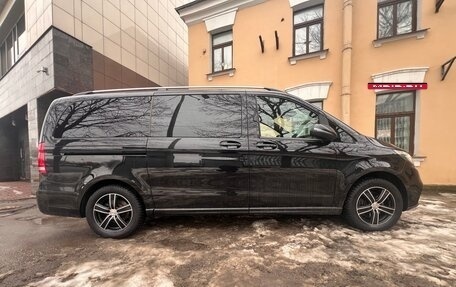 Mercedes-Benz V-Класс, 2020 год, 5 500 000 рублей, 3 фотография