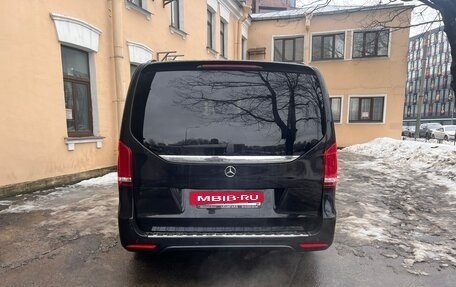 Mercedes-Benz V-Класс, 2020 год, 5 500 000 рублей, 4 фотография