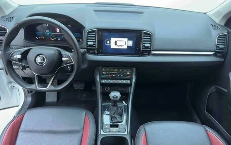 Skoda Karoq I, 2022 год, 1 750 000 рублей, 6 фотография