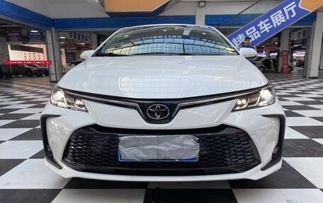 Toyota Corolla, 2024 год, 1 820 000 рублей, 2 фотография