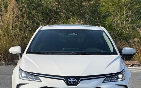 Toyota Corolla, 2024 год, 1 810 000 рублей, 2 фотография