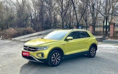Volkswagen T-Roc I, 2024 год, 1 984 000 рублей, 1 фотография