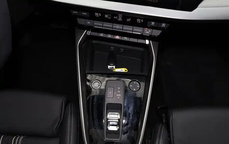 Audi A3, 2022 год, 1 750 000 рублей, 12 фотография