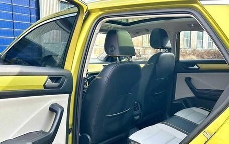 Volkswagen T-Roc I, 2024 год, 1 984 000 рублей, 8 фотография