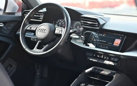 Audi A3, 2023 год, 1 900 000 рублей, 26 фотография