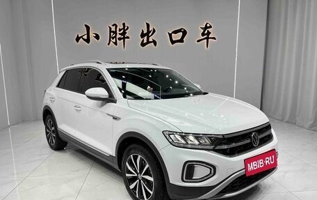 Volkswagen T-Roc I, 2024 год, 1 980 000 рублей, 3 фотография