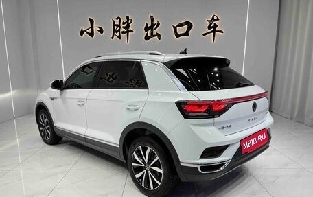 Volkswagen T-Roc I, 2024 год, 1 980 000 рублей, 6 фотография