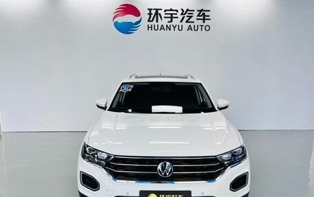 Volkswagen T-Roc I, 2024 год, 1 975 000 рублей, 2 фотография