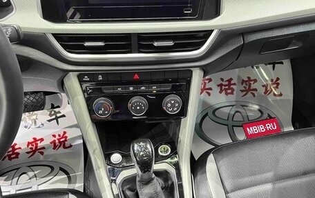 Volkswagen T-Roc I, 2024 год, 1 980 000 рублей, 11 фотография