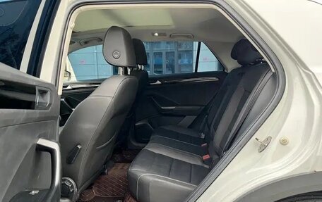 Volkswagen T-Roc I, 2023 год, 1 695 050 рублей, 11 фотография