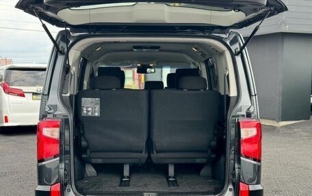 Mitsubishi Delica D:5 I, 2023 год, 2 890 000 рублей, 16 фотография