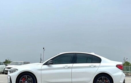 BMW 1 серия, 2023 год, 1 702 000 рублей, 3 фотография