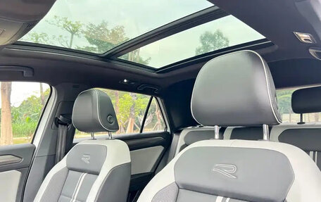 Volkswagen T-Roc I, 2023 год, 1 650 178 рублей, 14 фотография