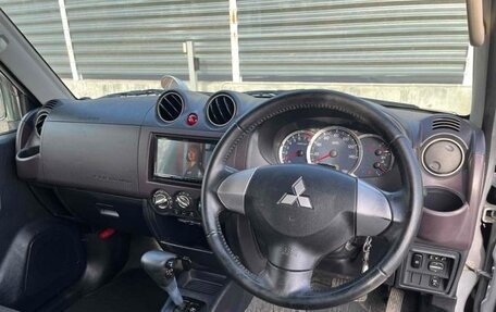 Mitsubishi Pajero Mini II, 2010 год, 512 000 рублей, 7 фотография