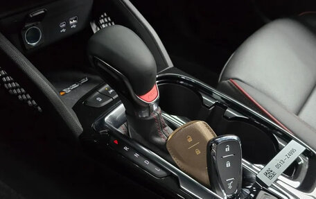 Chevrolet TrailBlazer, 2022 год, 1 390 000 рублей, 8 фотография